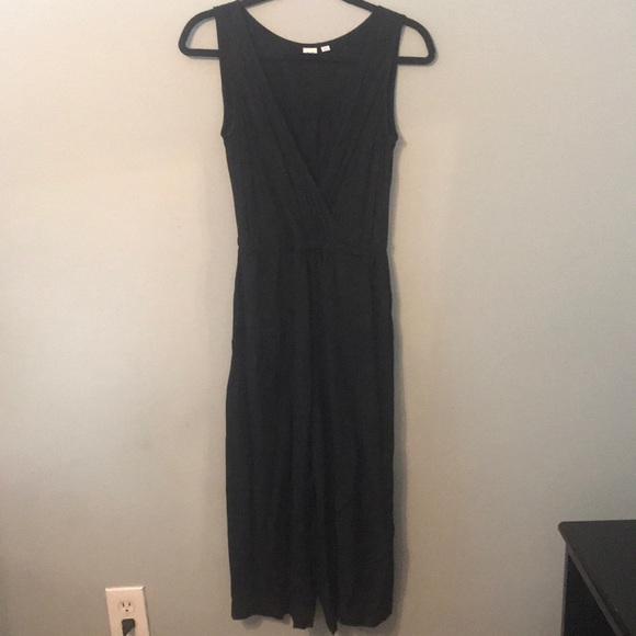 Easy Black Jumpsuit - Picture 1 of 3